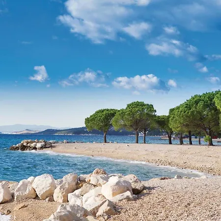 아파트 1 Bedroom Cozy In 클랄제비카